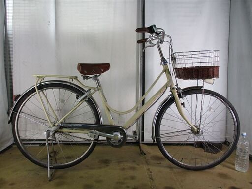C190　限定特価　整備済み★ブリヂストン　カジュナ★ 中古自転車 【アイボリー　26インチ 】
