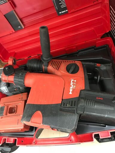 ✨ヒルティ　中古　TE7DRS　ハンマドリル集じんシステム　付属品付き✨うるま市田場✨ ✨ヒルティ ロータリハンマドリル TE7-A 集じんシステム付属 中古