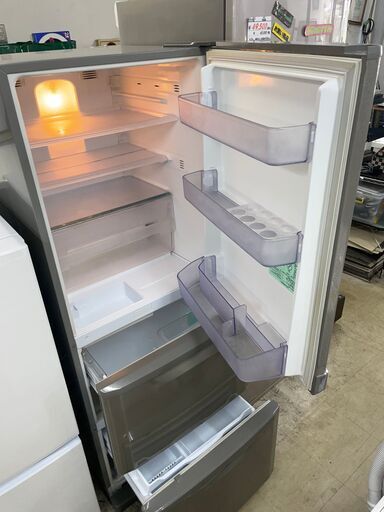 冷蔵庫　No.3334　三菱　2006年製　330L　MR-CU33J-S　【リサイクルショップどりーむ荒田店】 冷蔵庫 No.3334 三菱 2006年製 330L MR-CU33J-S 【リサイクルショップ