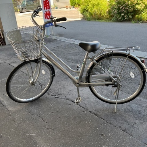 パンクしないタイヤの自転車 - 自転車
