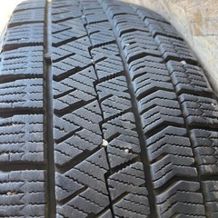 極上タイヤ　BRIDGESTONE ブリヂストン　ブリジストン　VRX2 175/65R14 スタッドレス タイヤ　2019年製　アルミホイール付き　14インチ