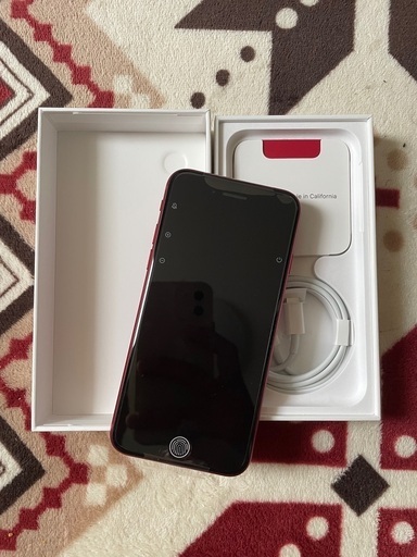 iPhone SE 赤 64GB | stainu-tasikmalaya.ac.id
