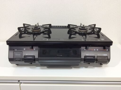 （9/11受渡済）YJT5202【RINNAI/リンナイ ガスコンロ LPガス】美品 2018年製 KGM64BK2R 家電 キッチン レンジ ガステーブル 右側強火 ホーロー