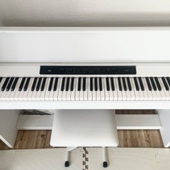 電子ピアノ　KORG LP-350WH ホワイト　2012年製