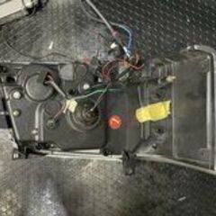 トヨタ 200系ハイエース用 ヘッドライト ヘッドランプ メーカー不明 社外ヘッドライト 左右セット 1台分 (VP308MY)クレジットカード QRコード決済可能