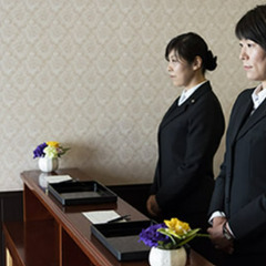 ❀ 多くの女性が活躍中！の『特殊求人』❀【葬儀のセレモニースタッフ】は優しさに溢れるお仕事です！❀ − 埼玉県