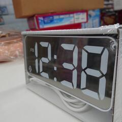 【商談成立】イケヤ　NOLLNING　デジタル置き時計　CB10