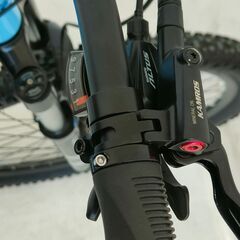 1年保証新品] SMIRK D-Series マウンテインバイク
