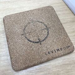 Levimoon 浮遊式充電月型ライト 宙に浮かぶ 磁気 ランプ 置き型 レビムーン 点灯確認済み 札幌市手稲区