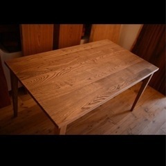 クリのアンティーク仕上げ 無垢ダイニングテーブルセット