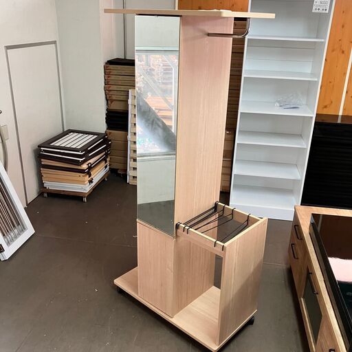 ミラー付きハンガーラックスラックスハンガーパンツハンガー付幅80ハンガーラック 木製 おしゃれ ナチュラルホワイト姿見全身ミラー 木製ハンガ 東大阪dept 徳庵の収納家具 棚 シェルフ の中古あげます 譲ります ジモティーで不用品の処分