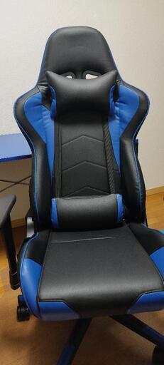 デスク、ゲーミングチェア、チェアマット、おまけのデスクマット4点