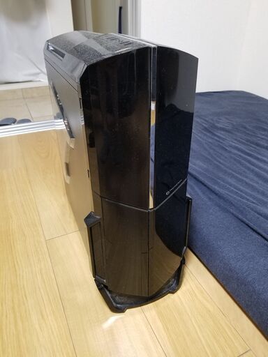 ゲーミングパソコン+椅子  (GTX970, i5-6600k, メモリ 16GB, SSD 250GB, HDD 2TB)