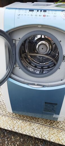 Sharpドラム式乾燥洗濯機 2005年製.