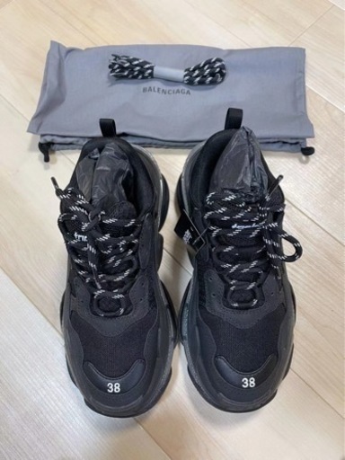 スニーカー BALENCIAGA TRIPLE S CLEAR SOLE