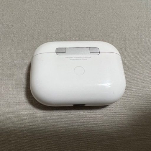 AirPods Pro 第一世代 with Wireless Charging Case