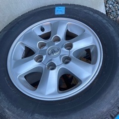 【引取先決定】ハイエース　純正ホイール195/80R15純正ナット付