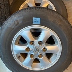 【引取先決定】ハイエース　純正ホイール195/80R15純正ナット付