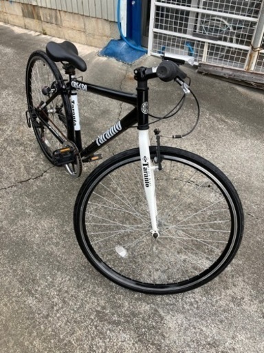 比較的には綺麗TARANTO CRS430タイヤサイズ700×32C 比較的には綺麗TARANTO CRS430タイヤサイズ700×32C