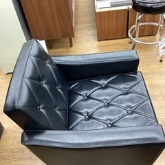 KI-35【新入荷 リサイクル品】カリモク60 ロビーチェア1シーター ブラック