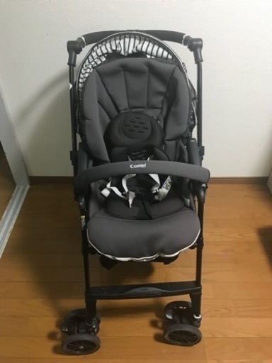 【大幅値下げ】人気ブランドcombiのベビーカー