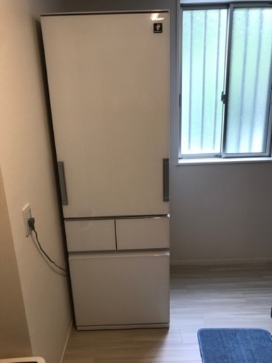 楽天市場】【中古/屋内搬入付き】 SHARP 4ドア冷蔵庫 415L 60日保証 SJ-GT42C プラズマクラスター メガフリーザー  雪下シャキット野菜室 プラズマクラスター : かぐやインテリア 楽天市場店