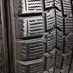 195/55R16 山あり 2011年　4本 スタッドレス　交換工賃、廃棄タイヤ処分込み　横浜市旭区上川井町　195 55 16　アリオン　カローラフィールダー　プリウス　プレミオ　bB　キューブ　