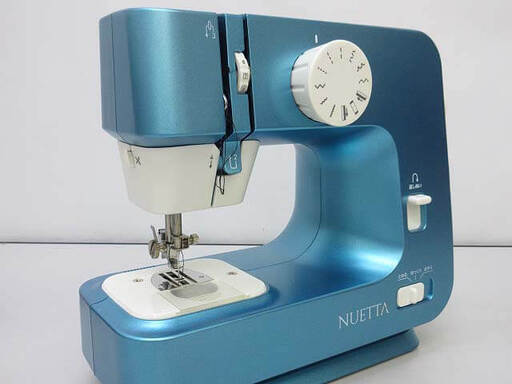 【新品未使用】ミシン　ヌエッタ NUETTAコンパクト 電動 ミシン NUE-1 ホワイト 電動ミシン Nuetta（ヌエッタ） コンパクト 収納ケース付き ボビン付き