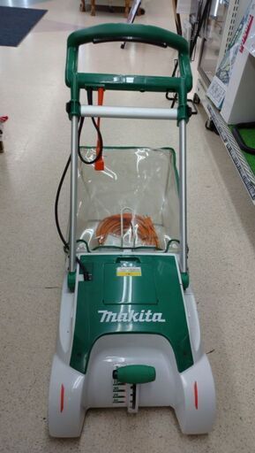 マキタ / makita ◆ 庭園 芝刈機 【 MLM2850 】パワフルモーター ＆ 5枚 リール刃 刈込幅280mm 管理37775 makita マキタ 芝刈機 MLM2850 芝刈り機