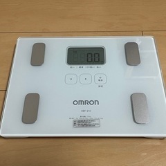 OMRON 体重計【値下げしました）