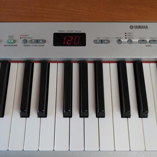 YAMAHA　電子ピアノP-120S
