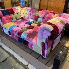 HIKAKINソファのお出ましです！