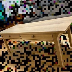 リビングテーブル　木製