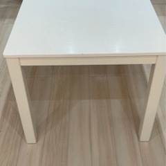 購入者決まりました！ダイニングテーブルセット高さ70cm 横135cm 縦80cm