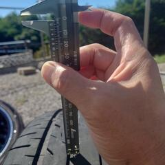 プレシャスHM-3 19インチ　夏タイヤ付き