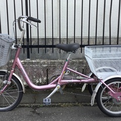 ＜整備・良品＞ブリジストン 三輪車 ピンク系・前輪タイヤ、スポーク全て新品に交換。 サドル、ペダルも新品交換。洗車済みでピカピカです♪