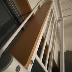 lowyaシングルロフトベッド 目立つ傷や汚れはありません。