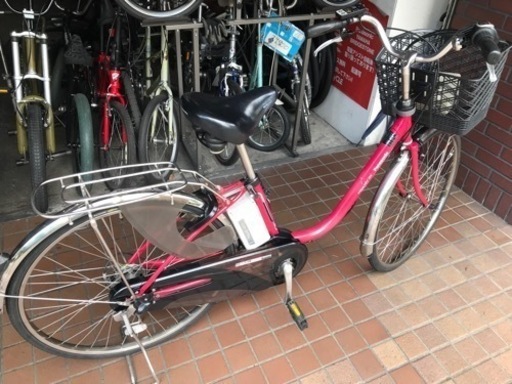 大阪府　パナソニック　電動アシスト自転車 ピンク 前カゴ付き SOLD OUT】電動自転車 パナソニック VIVI DX 26インチ 8.9Ah