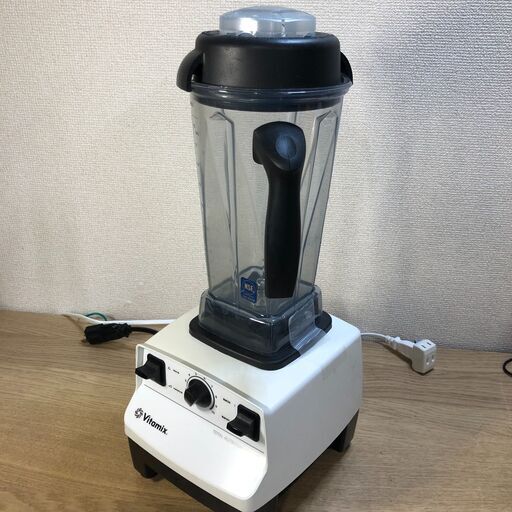 ２０１２年製　Vitamix バイタミックス VMO111 ミキサー