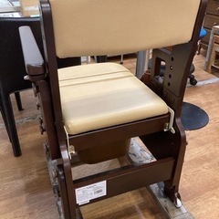 未使用 安寿 家具調 ポータブルトイレ はねあげ