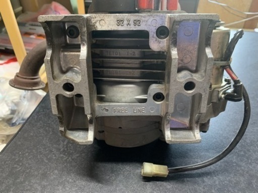 個人 レーシングカート KT100SEC クラッチ、セル付きエンジン 個人 レーシングカート KT100SEC クラッチ、セル付きエンジン
