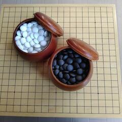 処分品】囲碁セット（碁盤×2 碁石 白、黒）