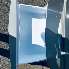 ET2784番⭐️SANYOノンフロン冷凍冷蔵庫⭐️