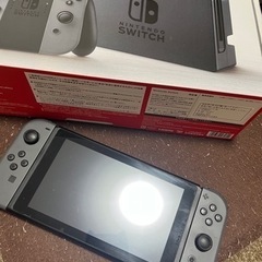 【取引中】Nintendo Switch 2017製 グレーカラー