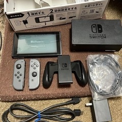 【取引中】Nintendo Switch 2017製 グレーカラー 取引中】Nintendo Switch 2017製 グレーカラー