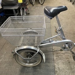 2231】三輪車 ブリヂストン 前18インチ・後16インチ 33,600円（防犯 