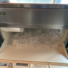 ホシザキ　55L　業務用　製氷機　幅630×奥行490×高さ850mm