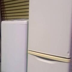 ⭐配達と設置無料です⭐♥️日立5キロ風乾燥機能付き洗濯機とPanasonic138リットル洗濯機です⭐♥️