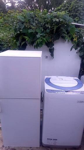 ⭐配達と設置無料です⭐♥️SHARP7キロ風乾燥機機能付き洗濯機と無印良品140リットル冷蔵庫です⭐♥️