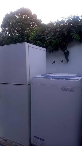 ⭐配達と設置無料です⭐♥️SHARP7キロ風乾燥機機能付き洗濯機と無印良品140リットル冷蔵庫です⭐♥️